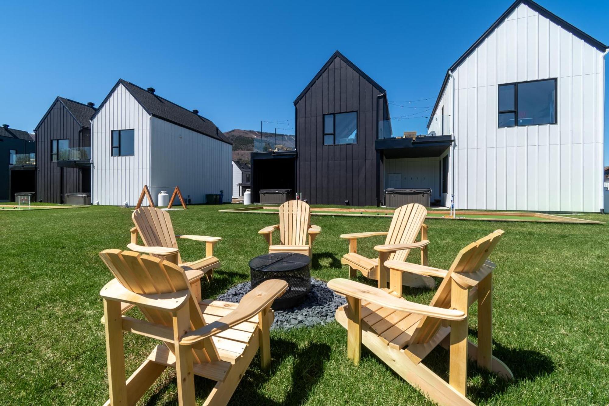 Sofa Villas Mont Sainte-Anne Beaupré Екстериор снимка