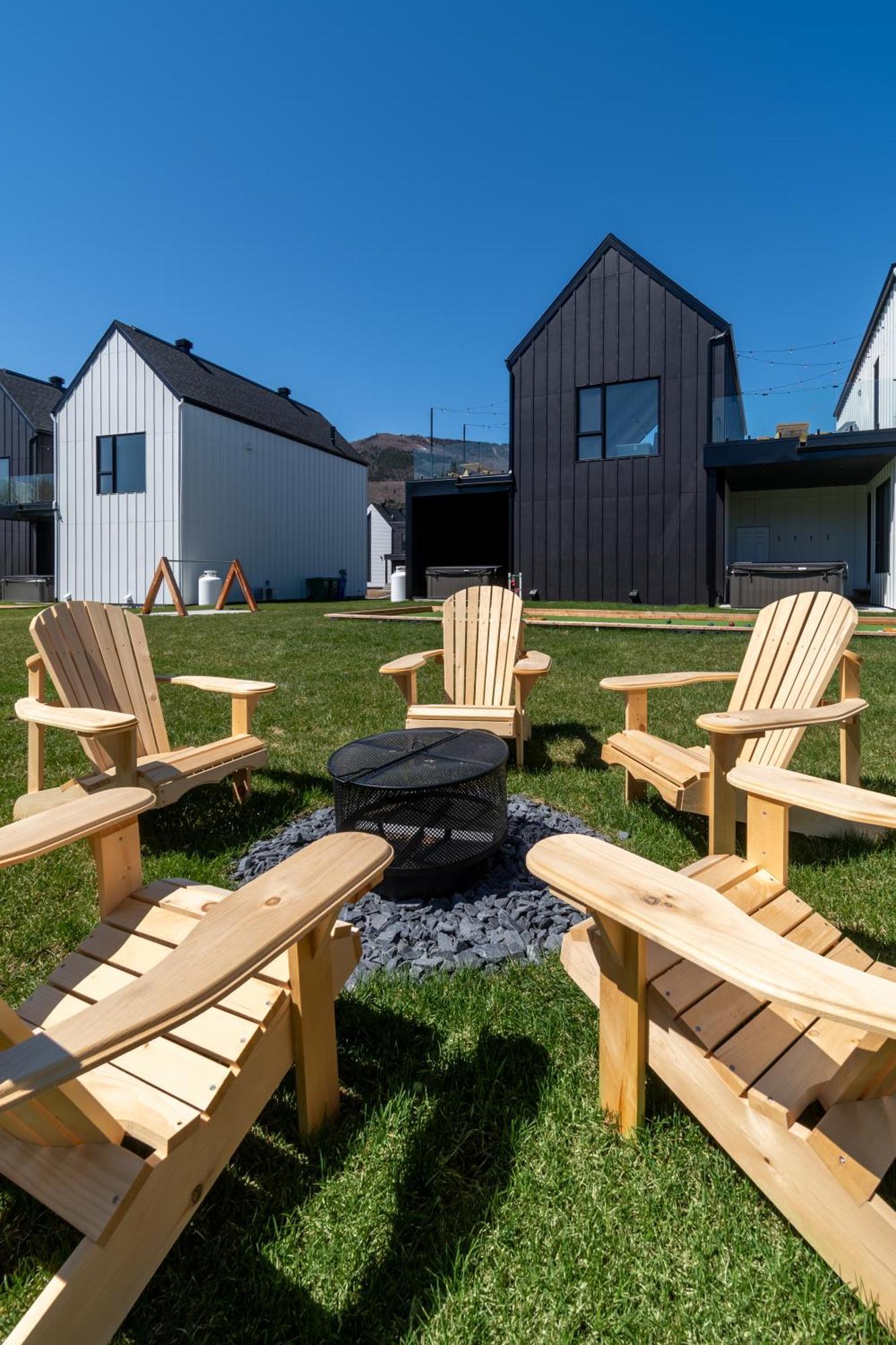 Sofa Villas Mont Sainte-Anne Beaupré Екстериор снимка