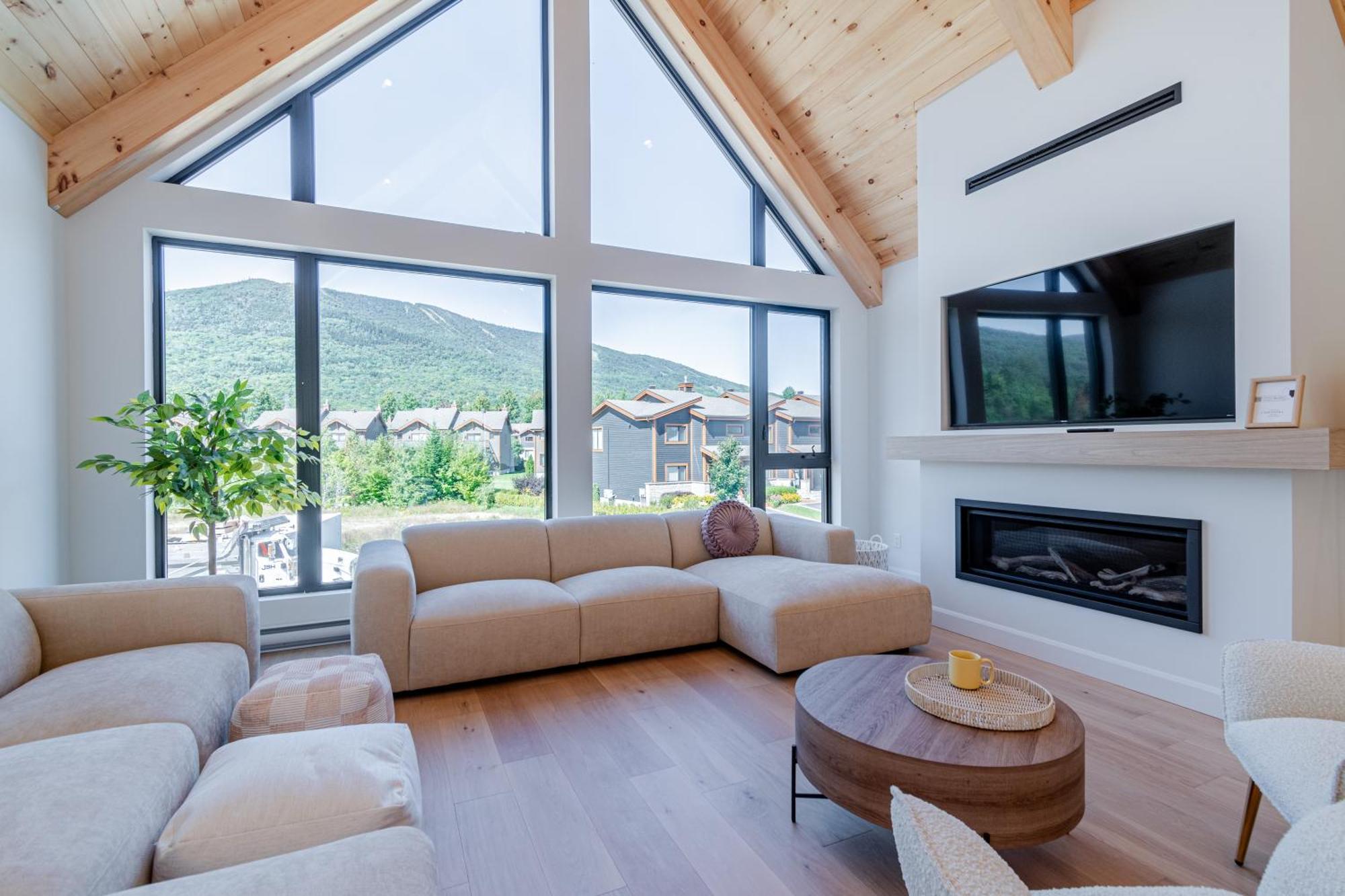 Sofa Villas Mont Sainte-Anne Beaupré Екстериор снимка