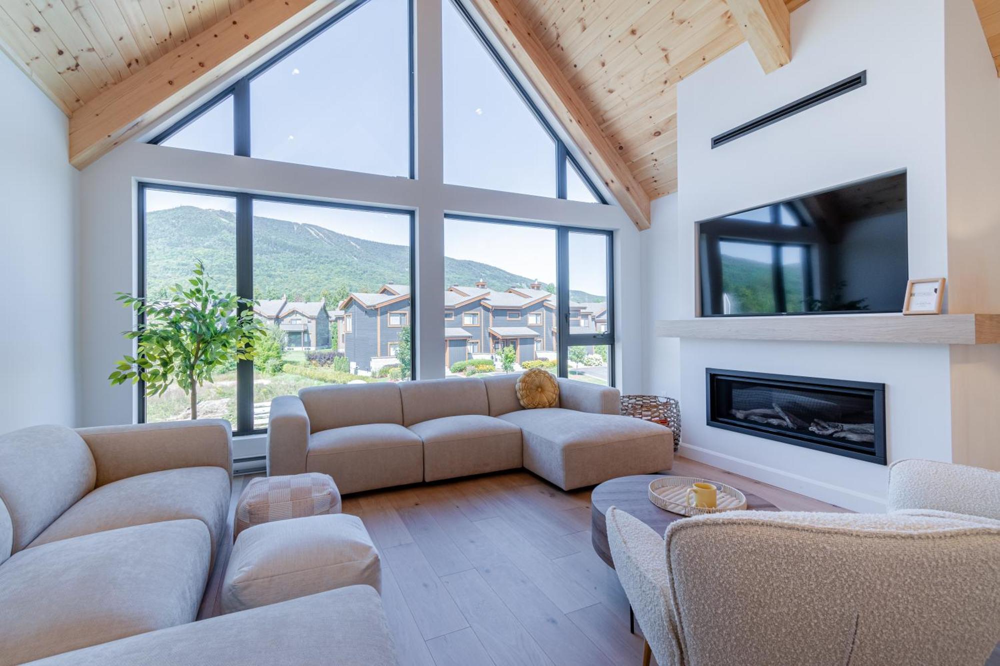 Sofa Villas Mont Sainte-Anne Beaupré Екстериор снимка