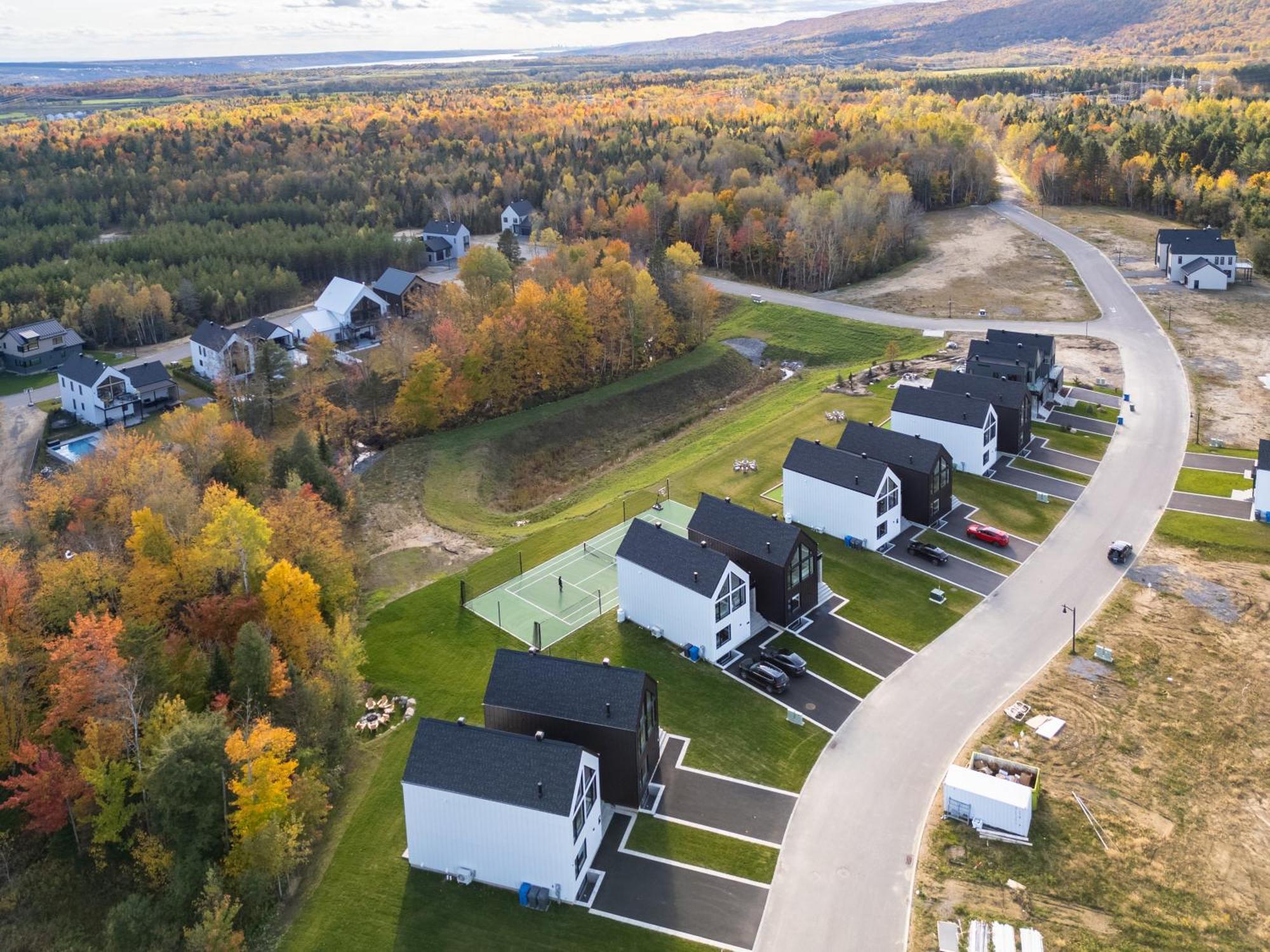 Sofa Villas Mont Sainte-Anne Beaupré Екстериор снимка
